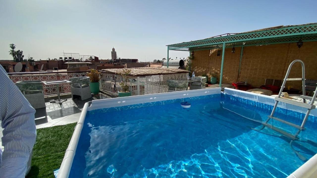 Makech Riad