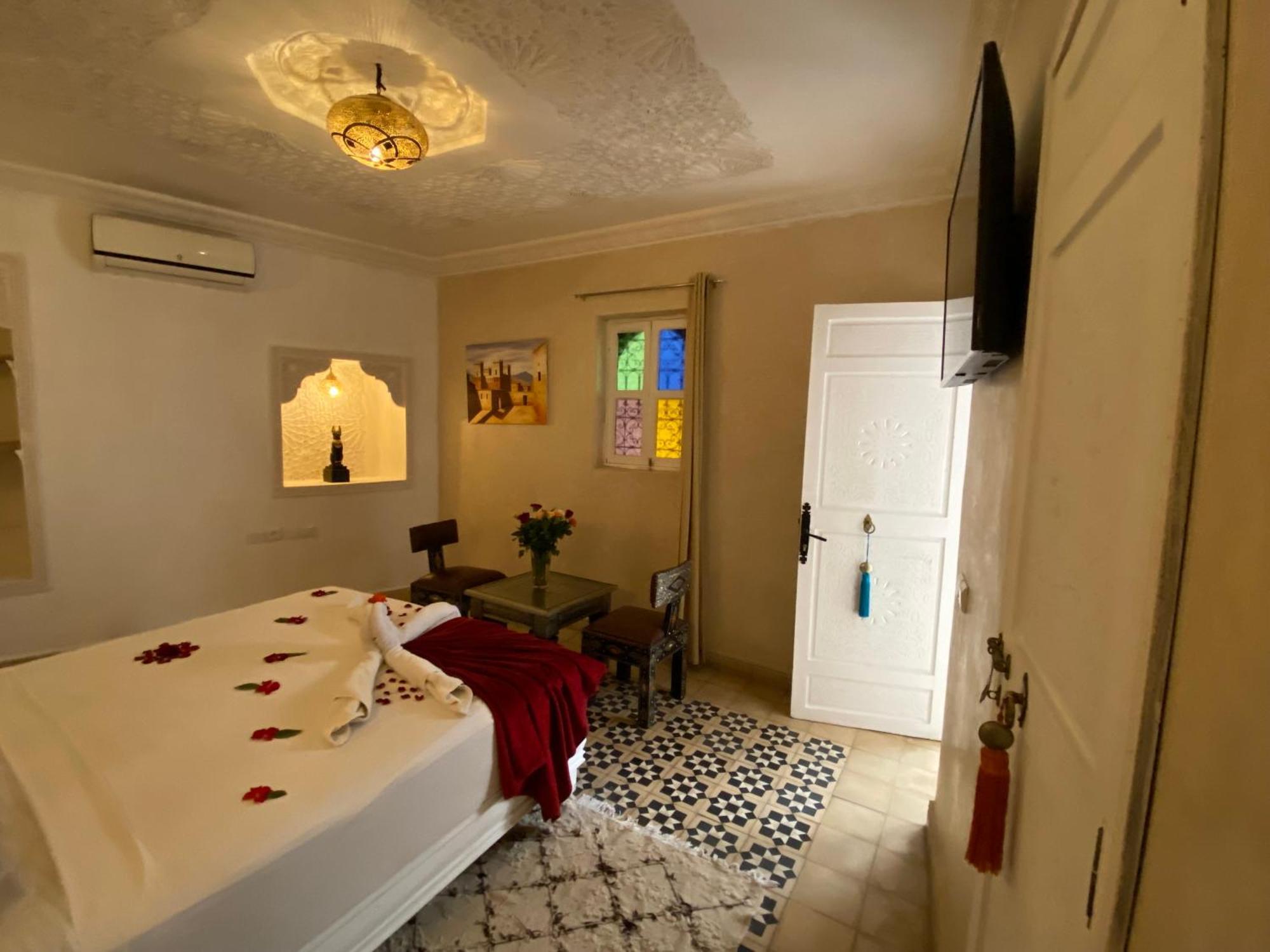 Makech Riad